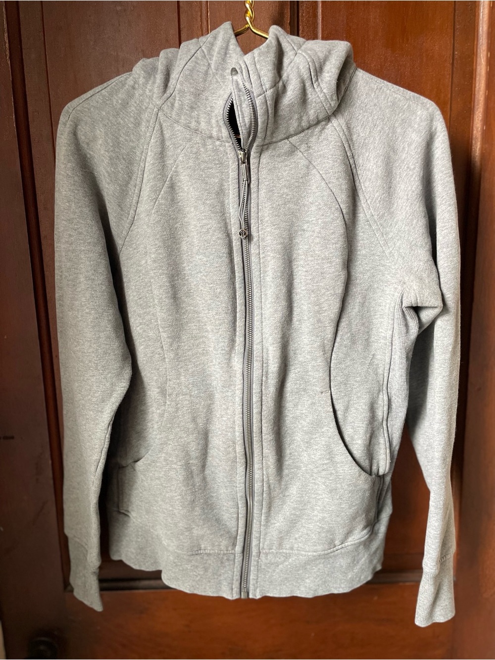 Lululemon women's size 10 gray jacket